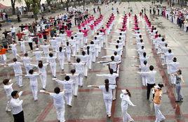 佳木斯快樂舞步健身操