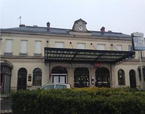 埃佩爾奈站 埃佩爾奈站