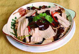 黑木耳炒腐竹 黑木耳炒腐竹