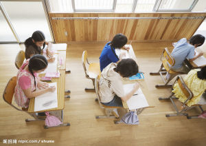 湛江市坡頭岑霞國小 湛江市坡頭岑霞國小