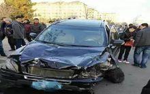 11&middot;16赤峰男子撞人事故