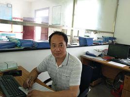 許朝暉[桐城市唐灣鎮蔣潭村支部副書記、村委會主任]