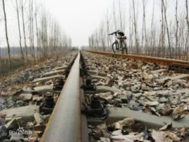 高易鐵路 高易鐵路