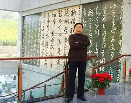 何春生[江西中醫學院經濟與管理學院教授]