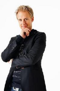 阿明·凡·布倫 阿明·凡·布倫