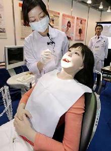 牙科訓練機器人