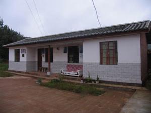 迤新村-村委會衛生所