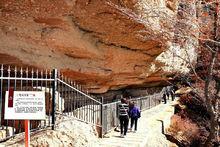 照金薛家寨革命舊址