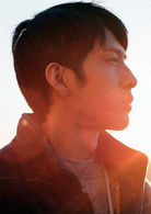 林見清   演員 井柏然