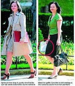 卡羅琳·福林特 卡羅琳·福林特