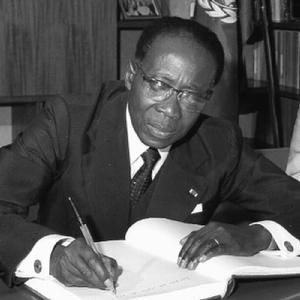 非洲大文豪桑戈爾