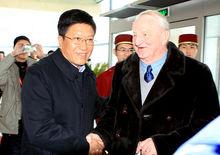 李大勇校長和國際大體聯主席基里安先生