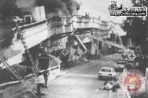 颶風后的現場好像挨了核子彈