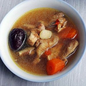 紅棗雞肉湯 紅棗雞肉湯