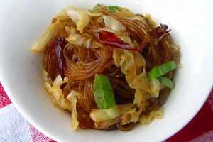 苕粉泡菜肉絲 苕粉泡菜肉絲