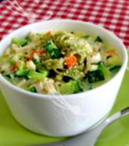 杏鮑菇菠菜面 杏鮑菇菠菜面