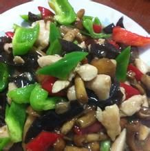 甜辣木耳雞丁 甜辣木耳雞丁