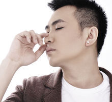 王闖[內地男歌手、2007年《星光大道》節目冠軍]