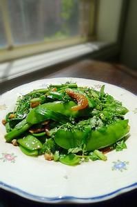蝦米炒荷豆 蝦米炒荷豆