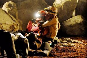 《黑暗侵襲2》劇照