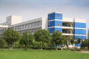 武漢工交職業學院