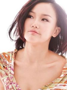 黃齡[中國女歌手]