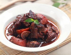 紅酒燒牛肉 紅酒燒牛肉