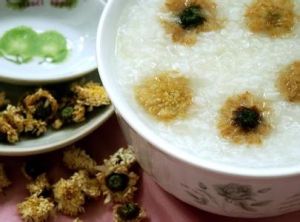 銀耳菊花糯米粥 銀耳菊花糯米粥