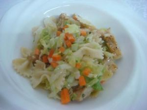 蝴蝶面雞肉沙拉 蝴蝶面雞肉沙拉