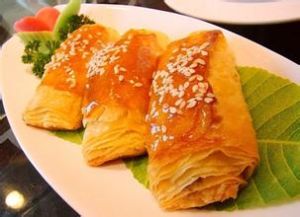 蜜汁叉燒酥 蜜汁叉燒酥