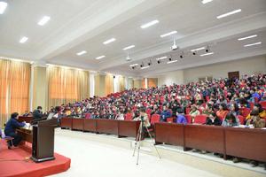 大連市旅順口區中學 大連市旅順口區中學