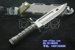 美國M9式多用刺刀 