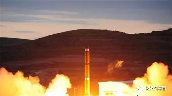 早年間曝光的東風5洲際飛彈發射瞬間