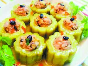 龍眼苦瓜盅 龍眼苦瓜盅