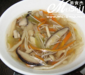 菌菇青豆湯 菌菇青豆湯