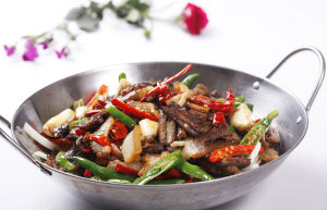 乾鍋鱔魚臘肉 乾鍋鱔魚臘肉