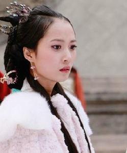 上官梅兒 上官梅兒