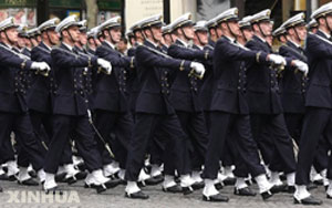 （圖）每年5月8日，法軍儀仗隊紀念二戰勝利