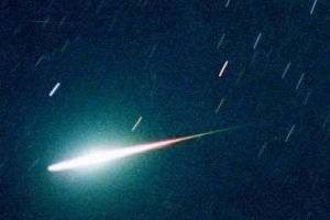 麒麟座α流星雨