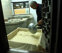 鹽城紅滷豆腐製作高清大圖