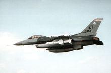 F-16戰鬥機掛載AGM-84反艦飛彈