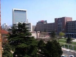 青島理工大學汽車與交通學院 青島理工大學汽車與交通學院