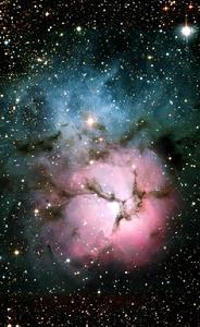 （圖）斯皮策太空望遠鏡發現星雲