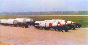 東風-4號遠程地地戰略飛彈 東風-4號遠程地地戰略飛彈