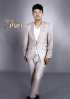 尹劍平   演員 郭曉東