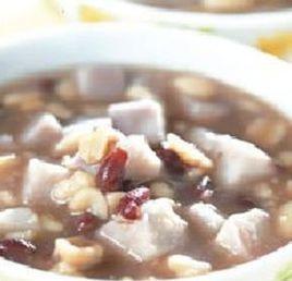 花生芋頭甜湯 花生芋頭甜湯