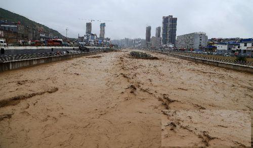 蔚汾河興縣縣城一段