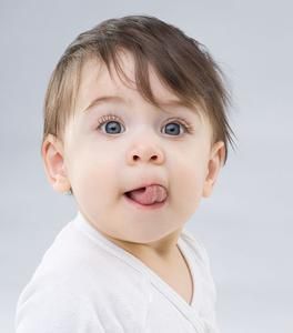 舌苔發黑 舌苔發黑