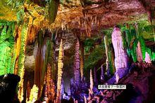 鐘乳石石林景觀