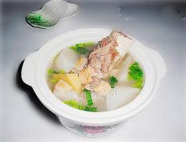 干貝蘿蔔豬骨湯 干貝蘿蔔豬骨湯
